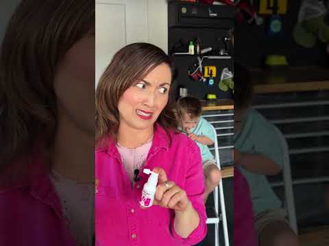 
            
                Load and play video in Gallery viewer, CleanEars Kids – Earwax Removal Spray 30ml
            
        
